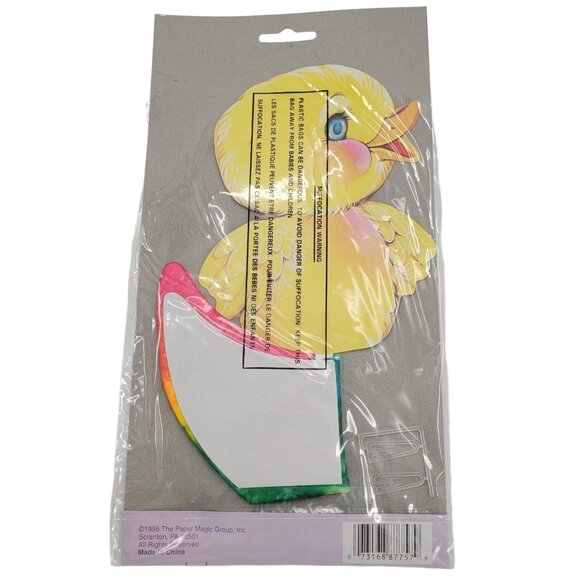 Vintage 9" Chick in Egg Eureka Honeycomb Tissue Centerpiece Easter Decoration NO - Picture 3 of 3